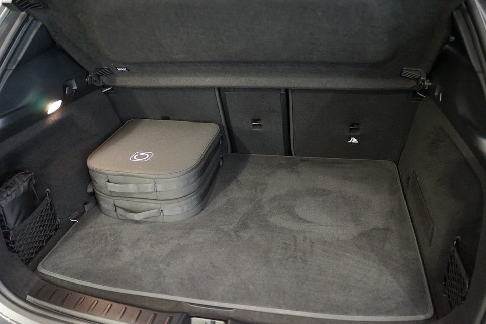 Mercedes EQA250+ Progressive Advance 5d