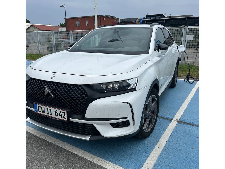 DS DS 7 CrossBack 1,6 E-Tense Prestige EAT8 AWD 5d