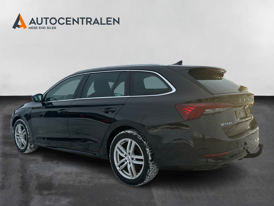 Skoda Octavia 1,4 TSi iV Plus Combi DSG 5d