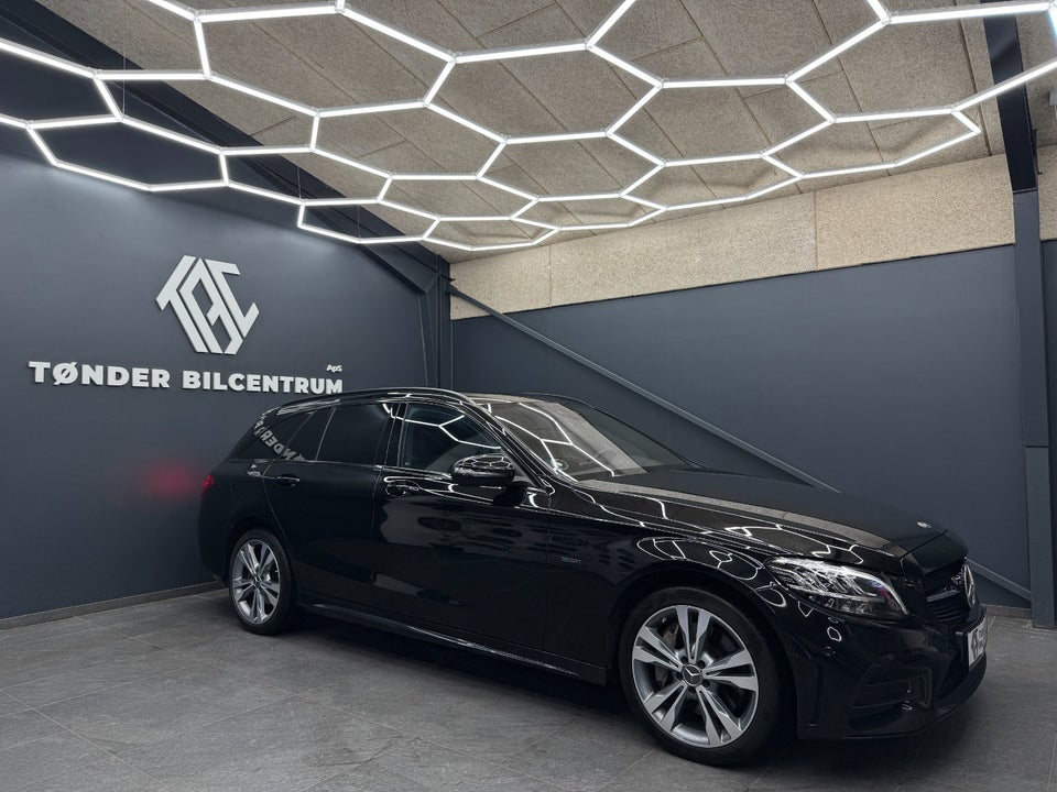 Mercedes C300 de 2,0 AMG Line Night Edition stc. aut. 5d