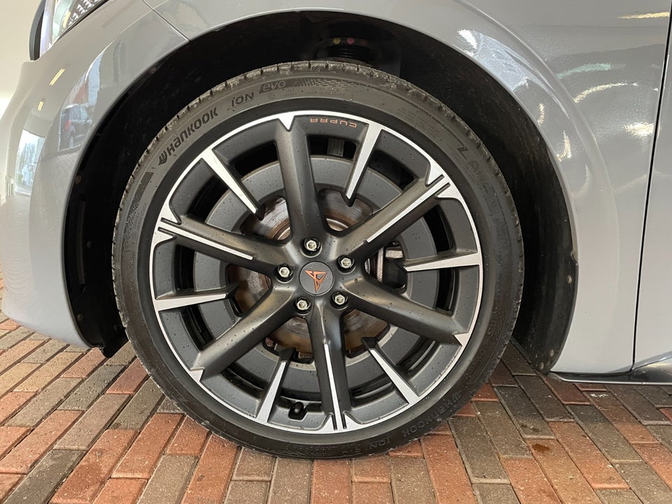 Cupra Born 58 High 5d