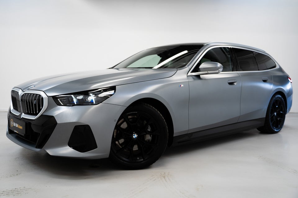 BMW i5 eDrive40 Touring Fully Charged M-Sport 5d