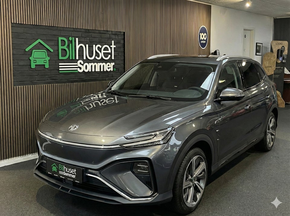 MG Marvel R Luxury 5d