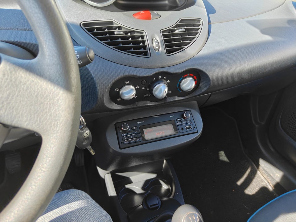 Renault Twingo 1,2 16V Authentique ECO2 3d