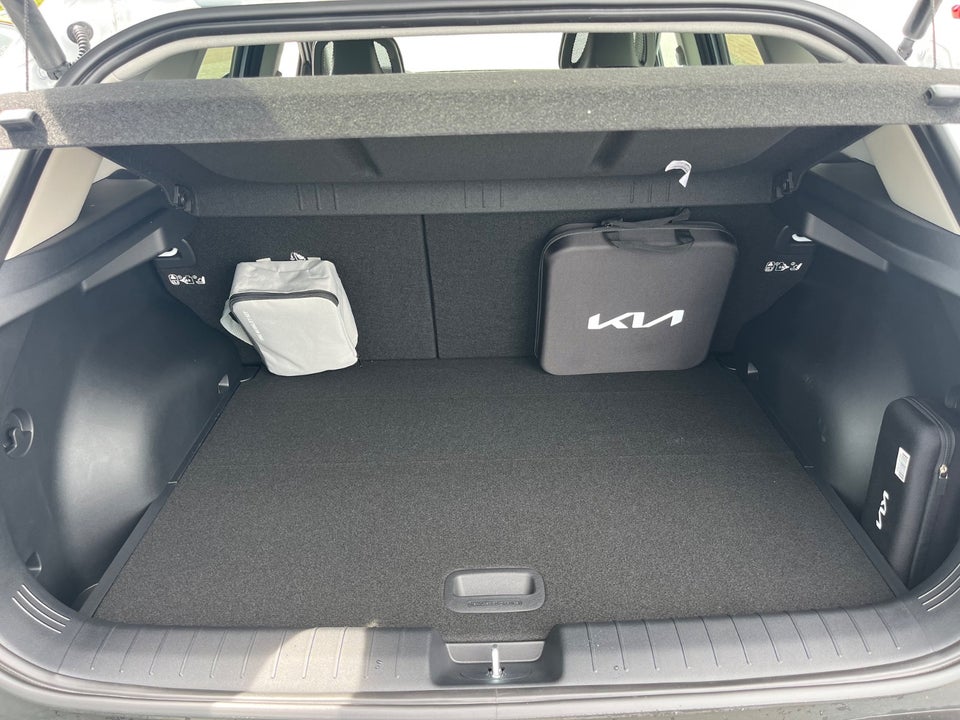 Kia EV4 81 Long Range Earth 5d