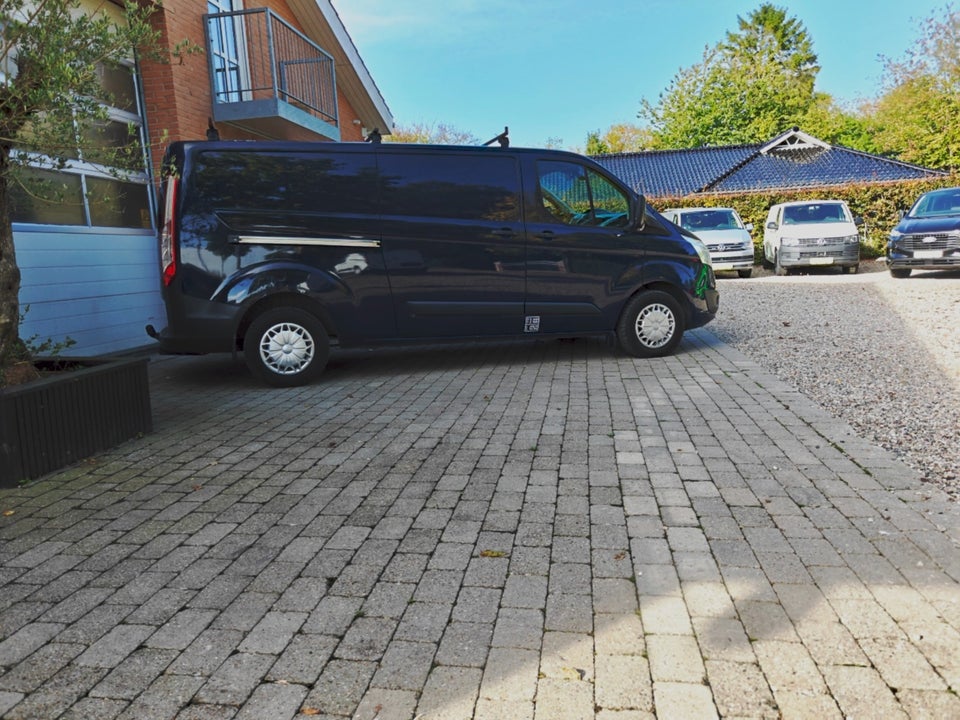Ford Transit Custom 310 L2 2,2 TDCi 125 Trend