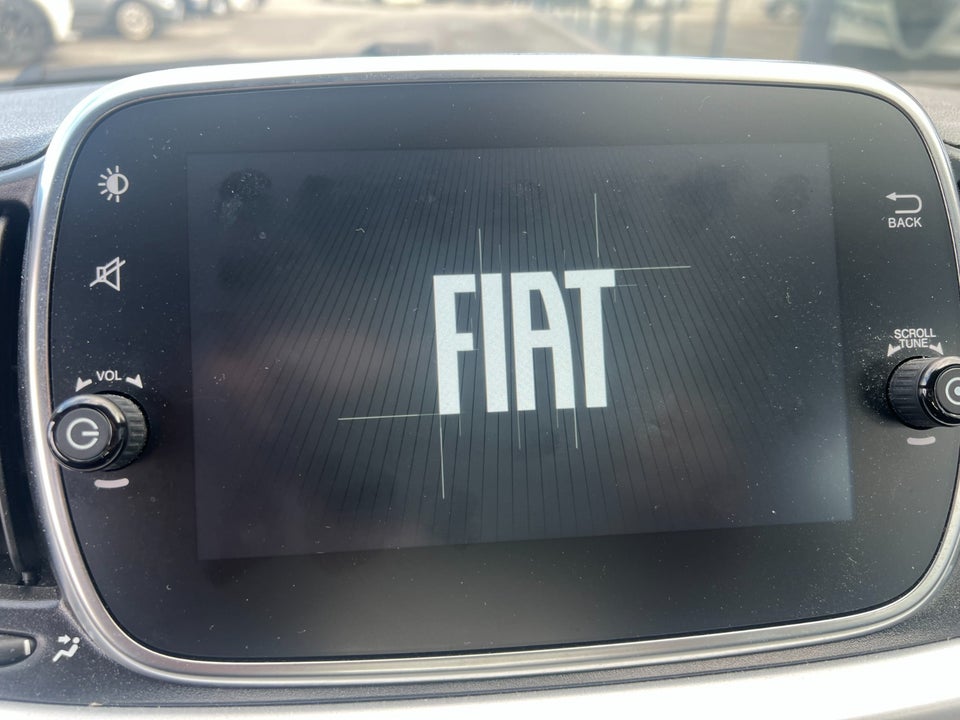 Fiat 500 1,0 Hybrid Connect 3d
