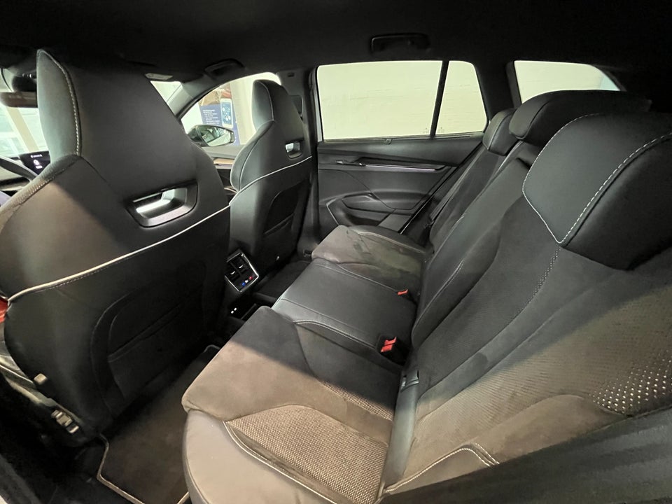 Skoda Enyaq 80 iV Sportline 5d