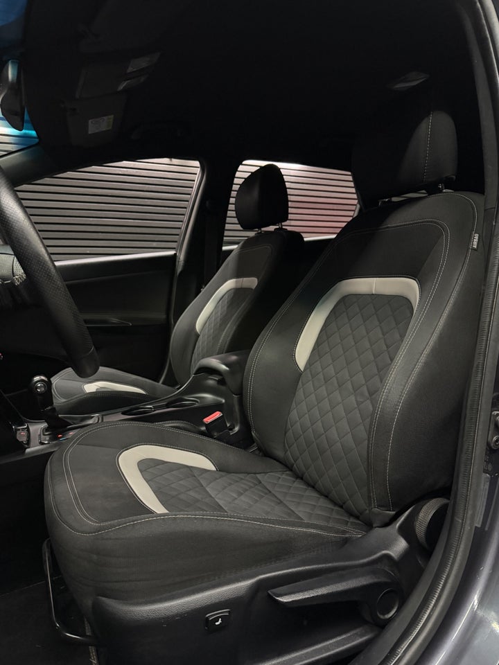 Kia Ceed 1,6 CRDi 136 GT-Line DCT 5d