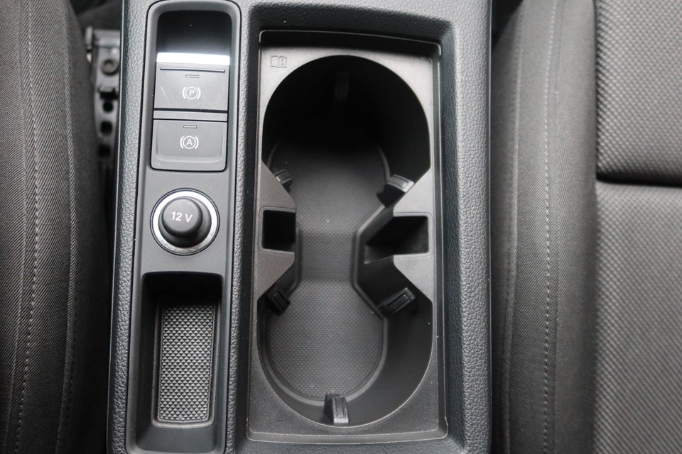 Audi Q3 45 TFSi e Attitude plus S-tr. 5d