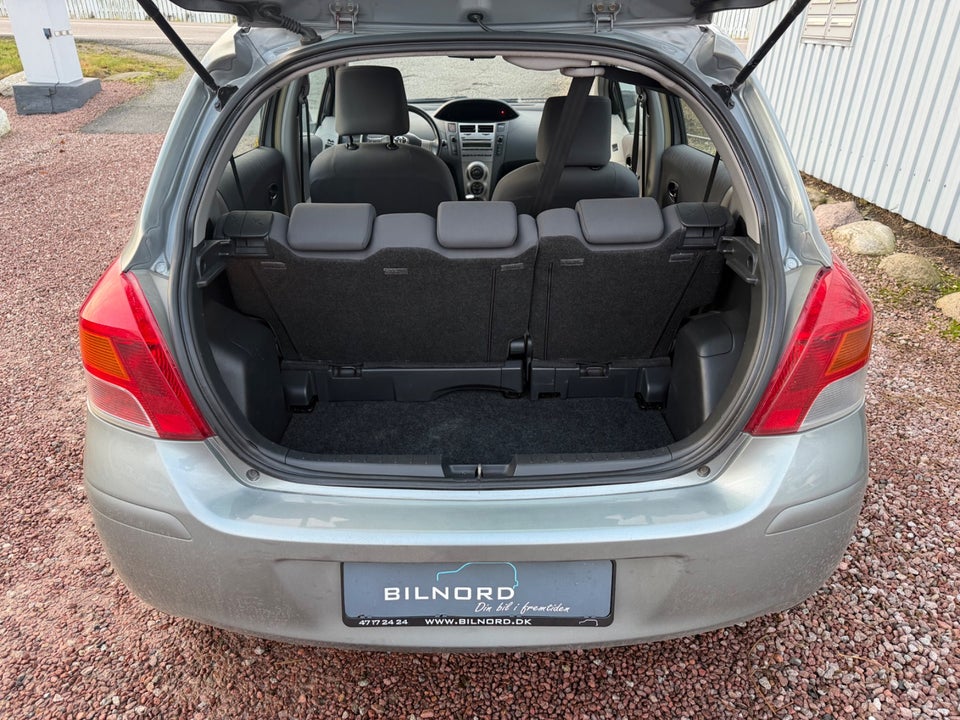 Toyota Yaris 1,3 T2 5d