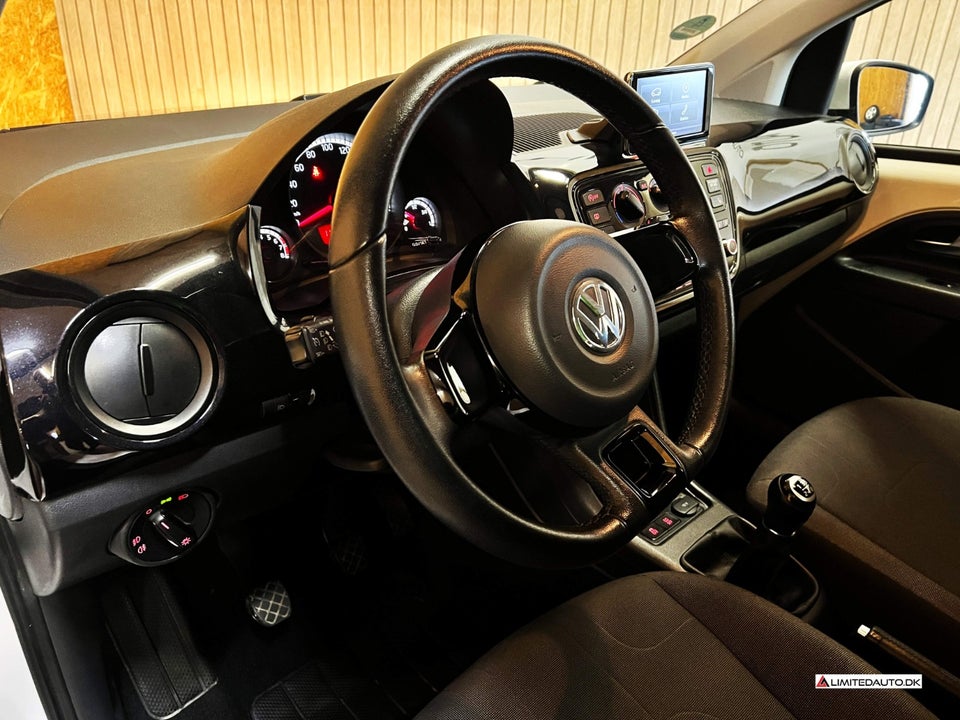 VW Up! 1,0 60 Move Up! BMT 5d