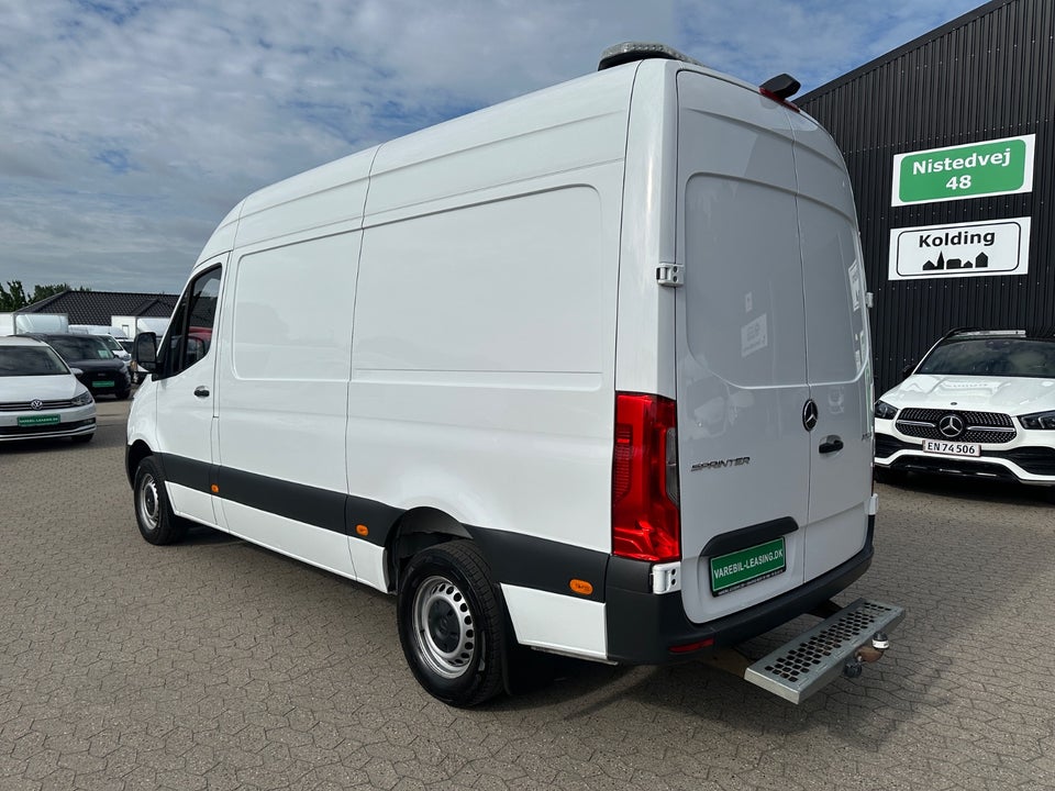 Mercedes Sprinter 317 2,0 CDi A2 Kassevogn aut. RWD