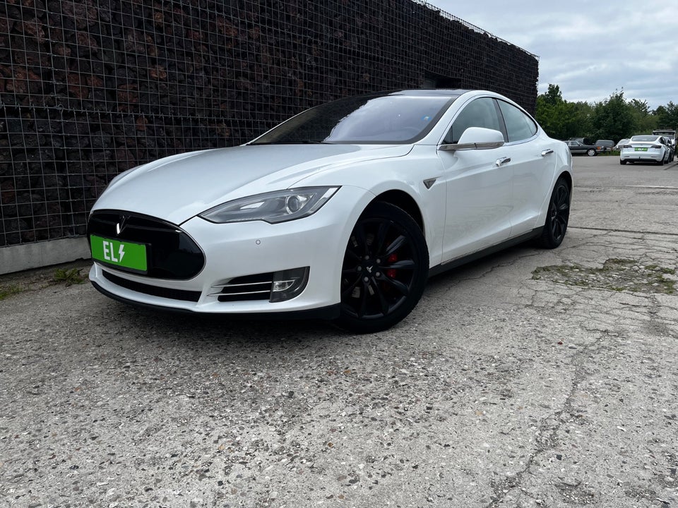 Tesla Model S P85+ 5d