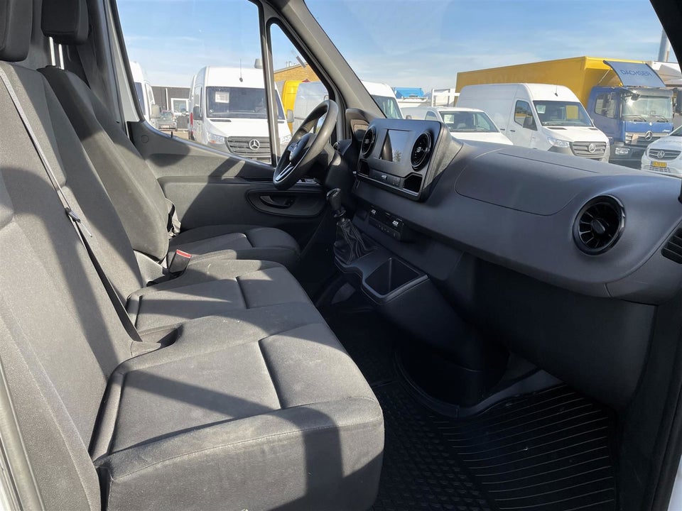 Mercedes Sprinter 214 2,2 CDi A2 Kassevogn FWD