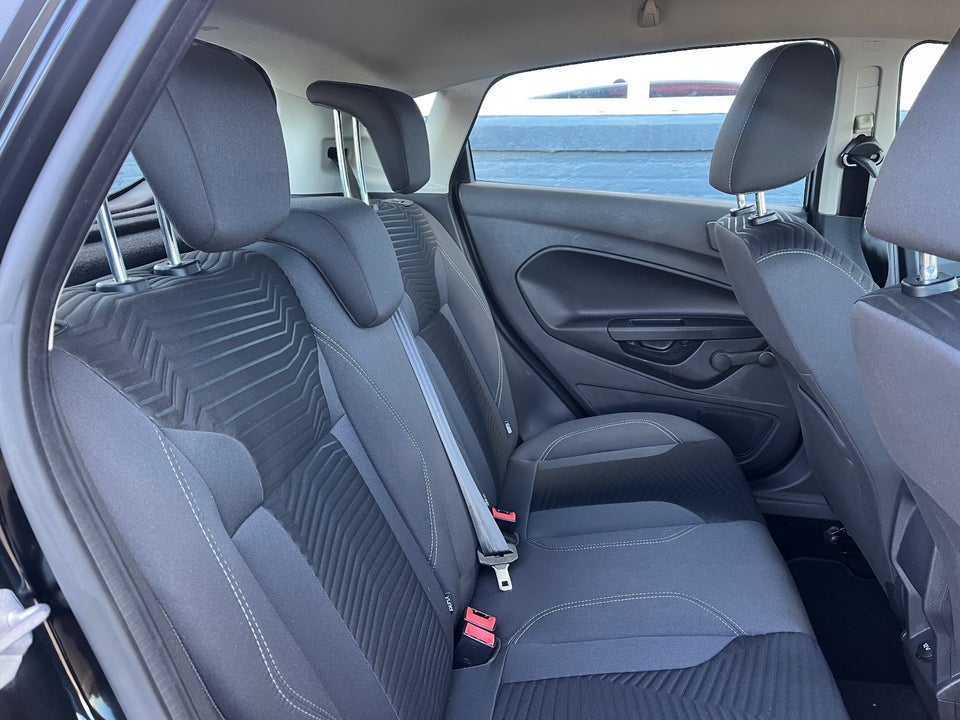 Ford Fiesta 1,0 65 Titanium 5d