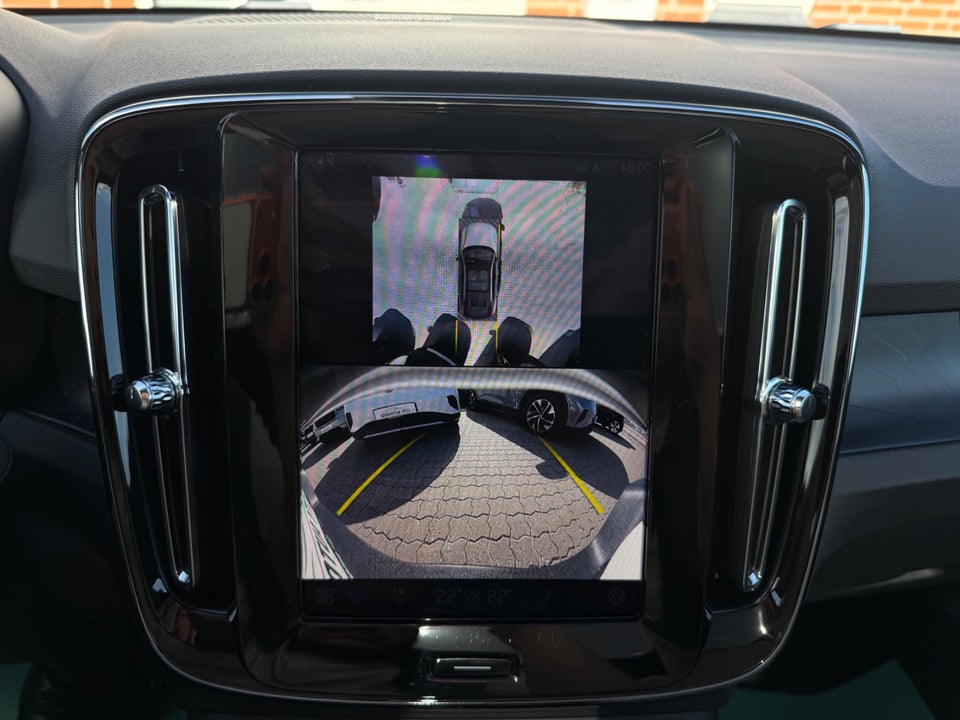 Volvo EC40 Twin Performance Ultra 5d