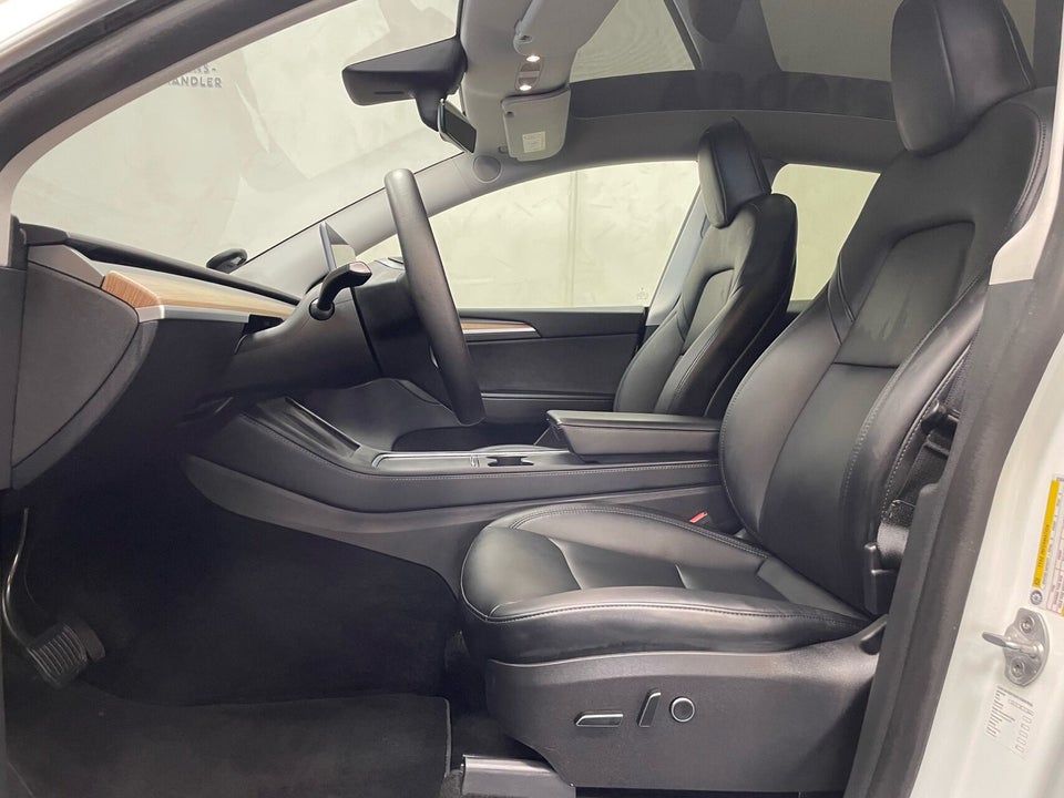 Tesla Model Y Long Range AWD 5d