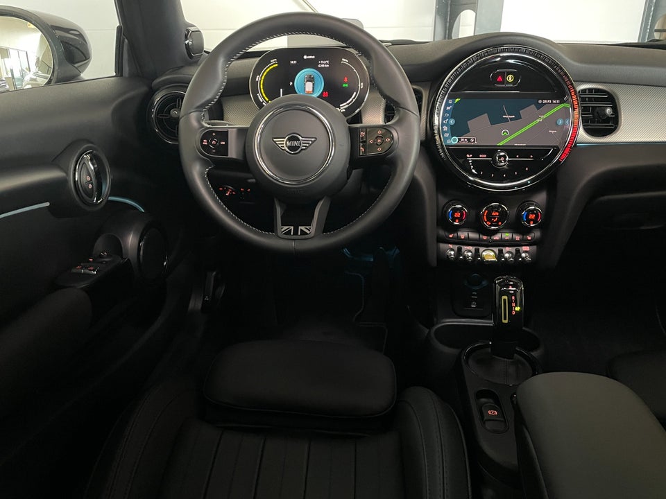 MINI Cooper SE Maximise 3d