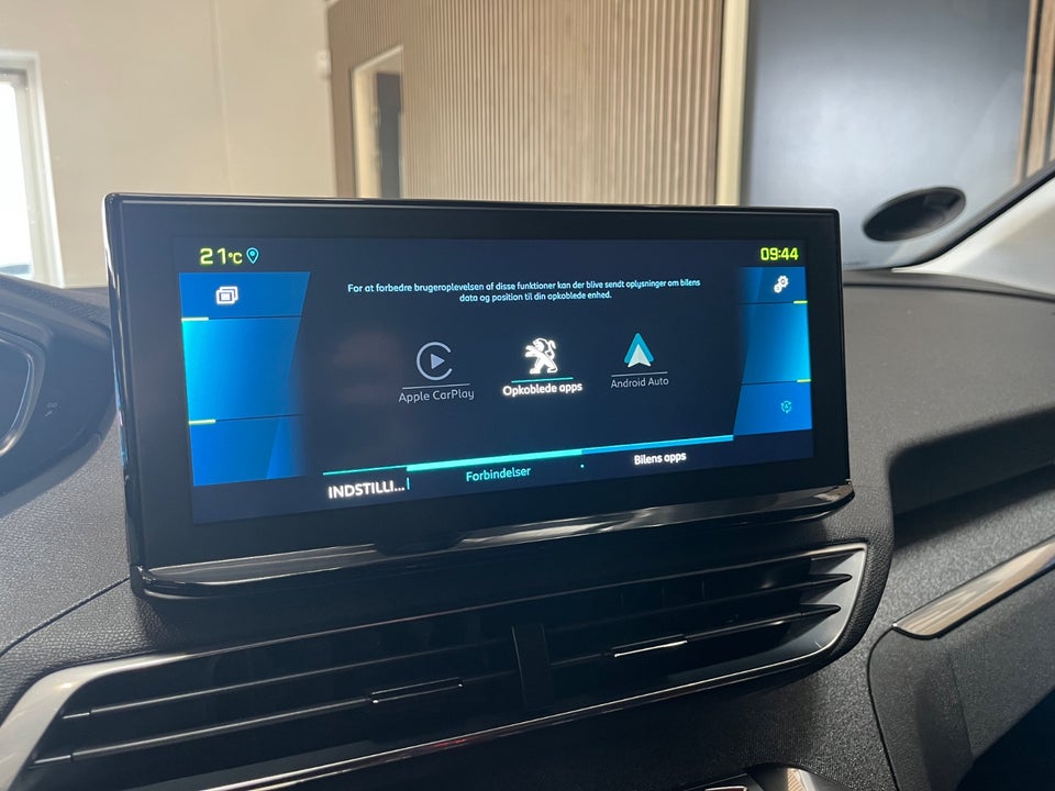 Peugeot 3008 1,6 Hybrid Allure EAT8 5d