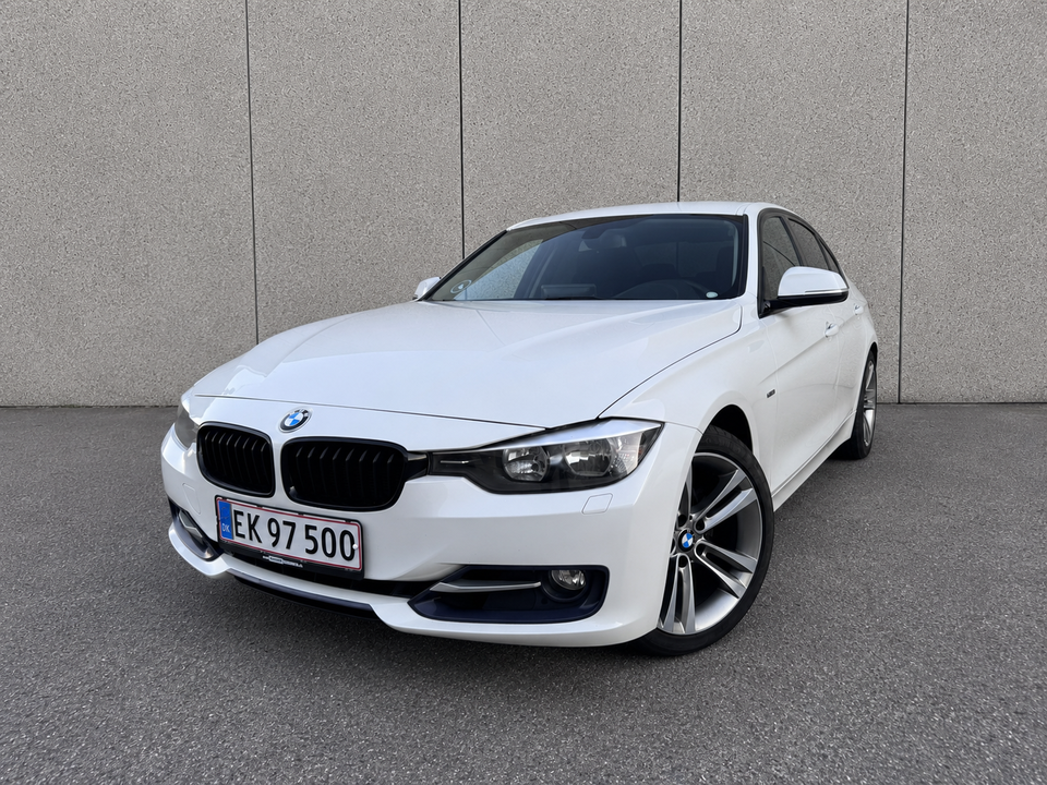 BMW 320i 2,0 Sport Line aut. 4d