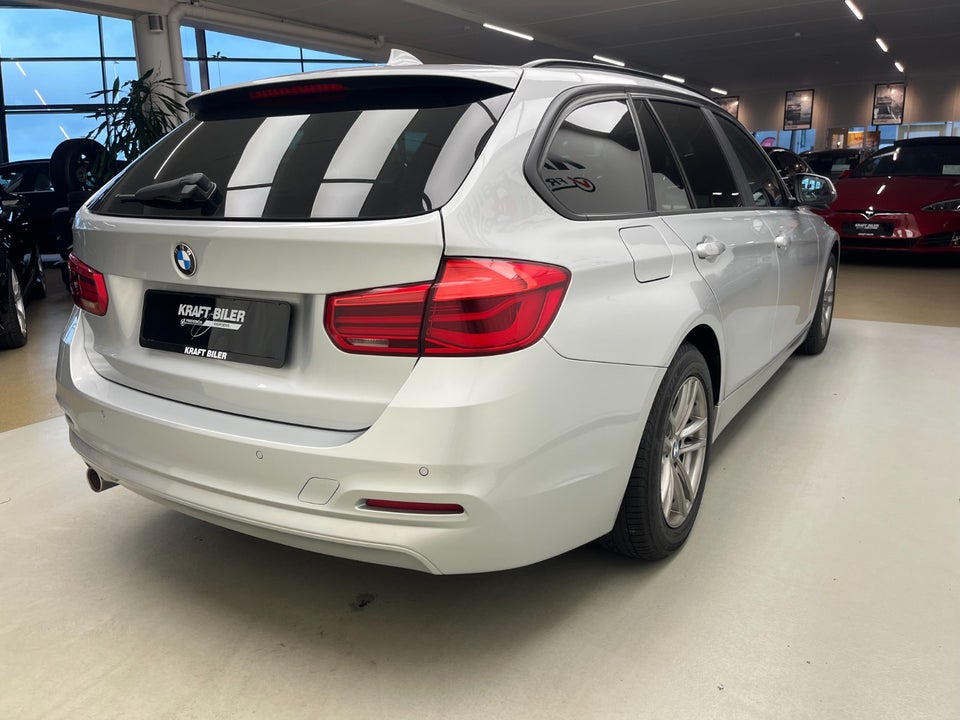 BMW 318d 2,0 Touring aut. 5d