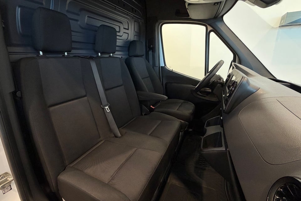 Mercedes Sprinter 316 2,2 CDi A2 Kassevogn aut. RWD