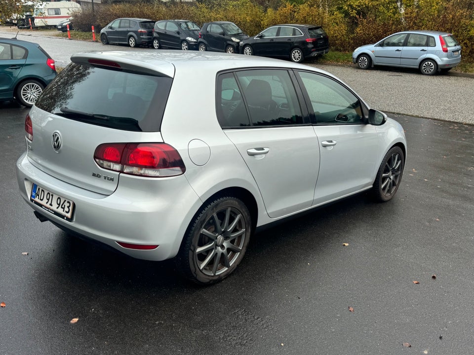 VW Golf VI 2,0 TDi 140 Highline 5d