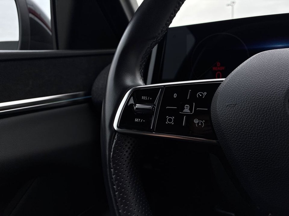 Renault Megane E-Tech 60 Techno 5d