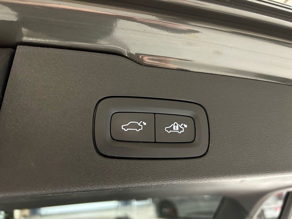 Volvo V60 2,0 B4 197 R-Design aut. 5d