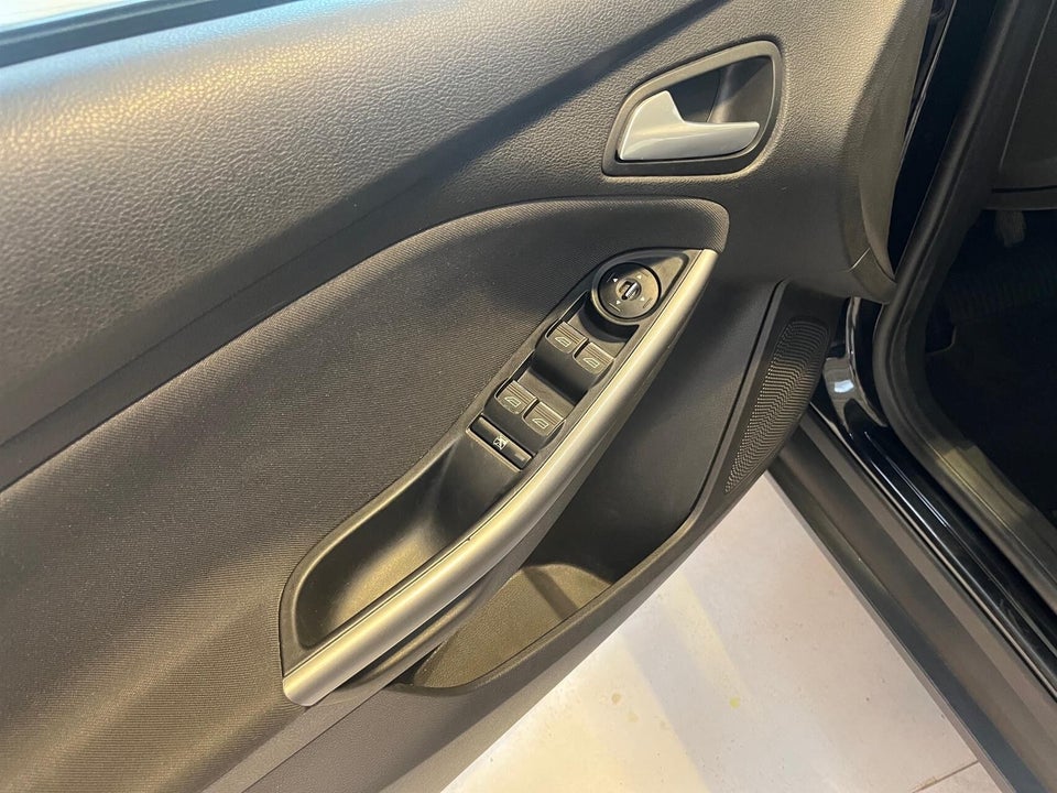 Ford Focus 1,0 SCTi 125 Edition stc. ECO 5d