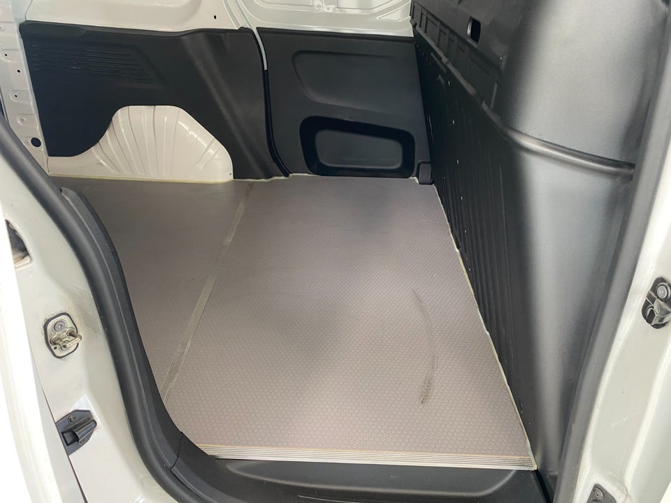 Opel Combo 1,5 D 75 Essentia L1V1