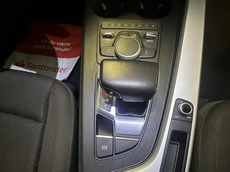 Audi A4 2,0 TDi 150 Avant S-tr. 5d