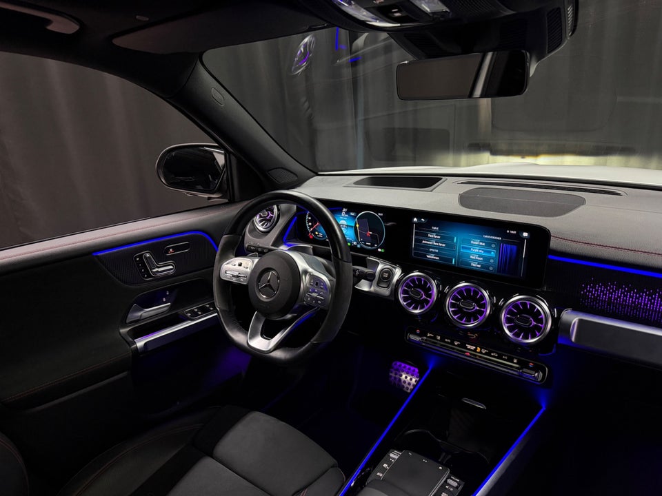 Mercedes EQB300 AMG Line 4Matic 7prs 5d