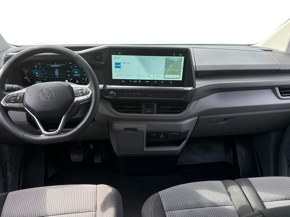 VW e-Caravelle 64 Basis SWB