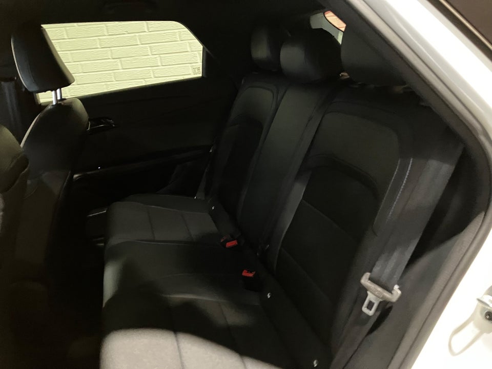 MG 4 77 Luxury Extended Range 5d