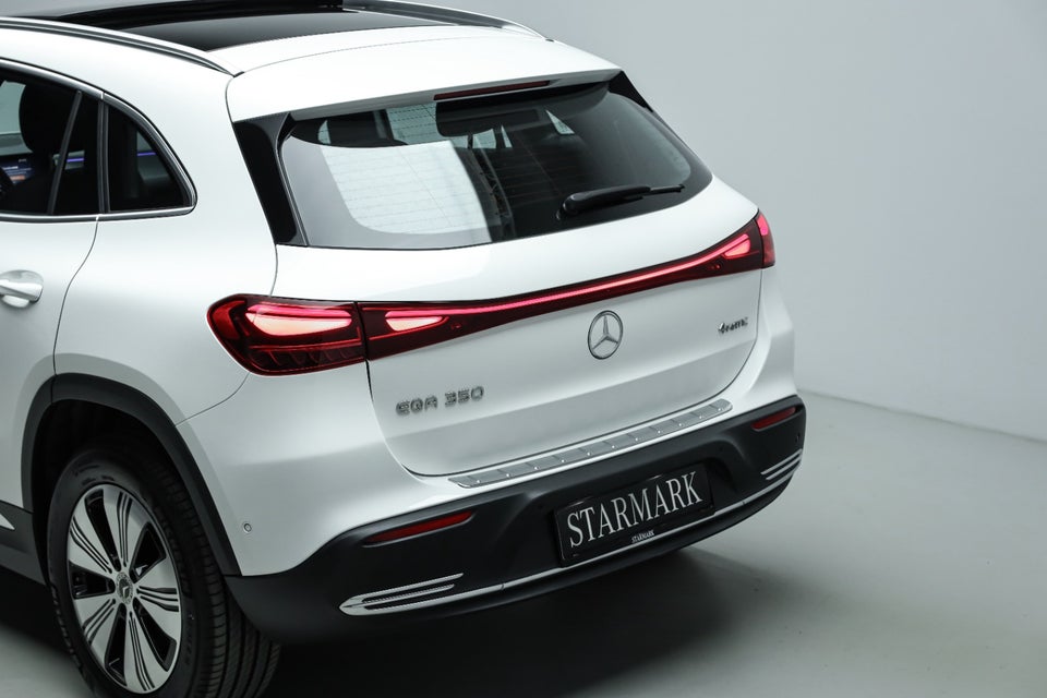 Mercedes EQA350 Progressive 4Matic 5d