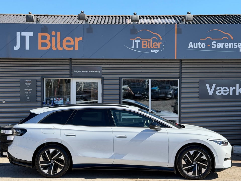 VW ID.7 77 Pro Tourer 5d