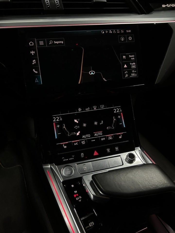 Audi e-tron 55 Advanced quattro 5d