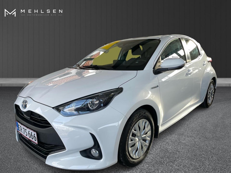 Toyota Yaris 1,5 Hybrid H3 e-CVT 5d