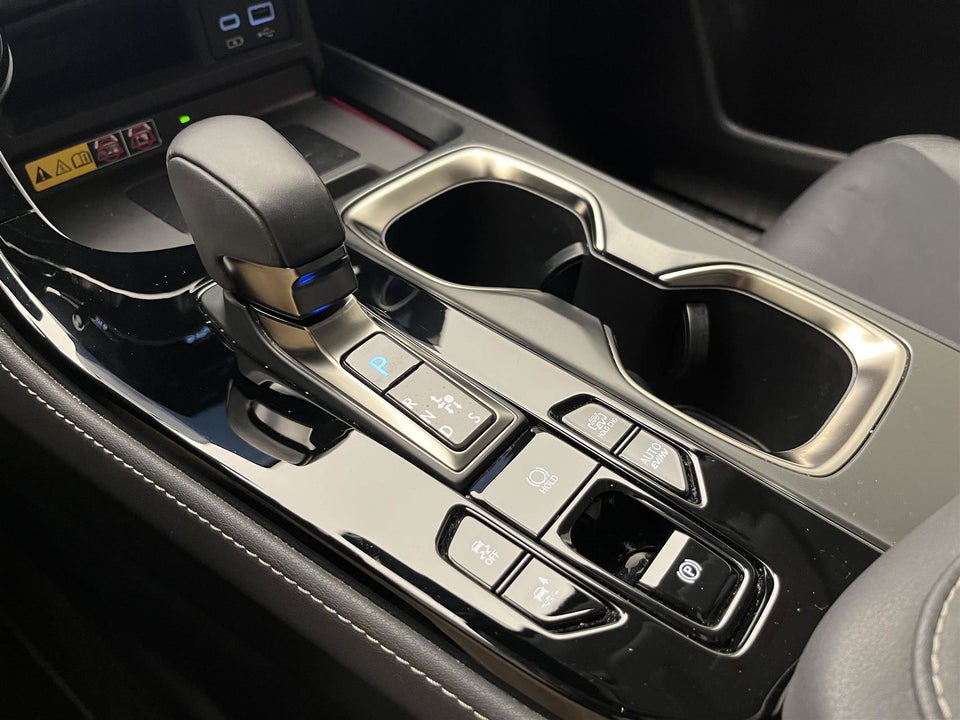 Lexus NX450h+ 2,5 Luxury aut. AWD 5d