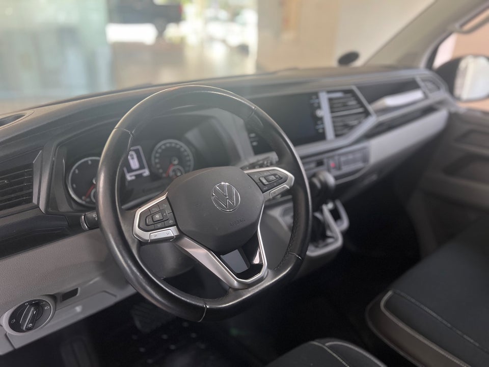 VW Transporter 2,0 TDi 150 Kassevogn DSG lang