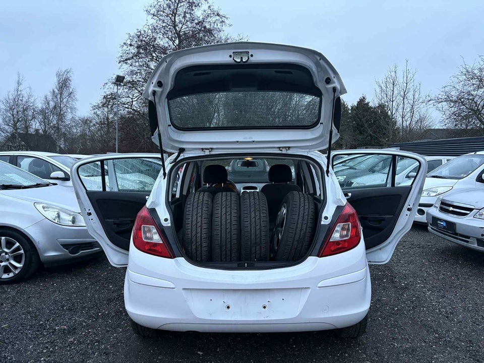 Opel Corsa 1,0 12V Enjoy 5d