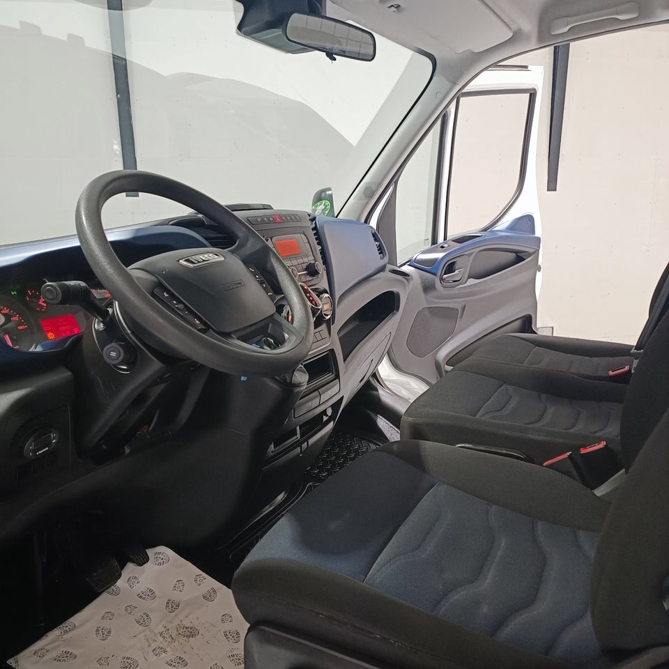 Iveco Daily 2,3 35C16 4100mm Lad AG8 2d