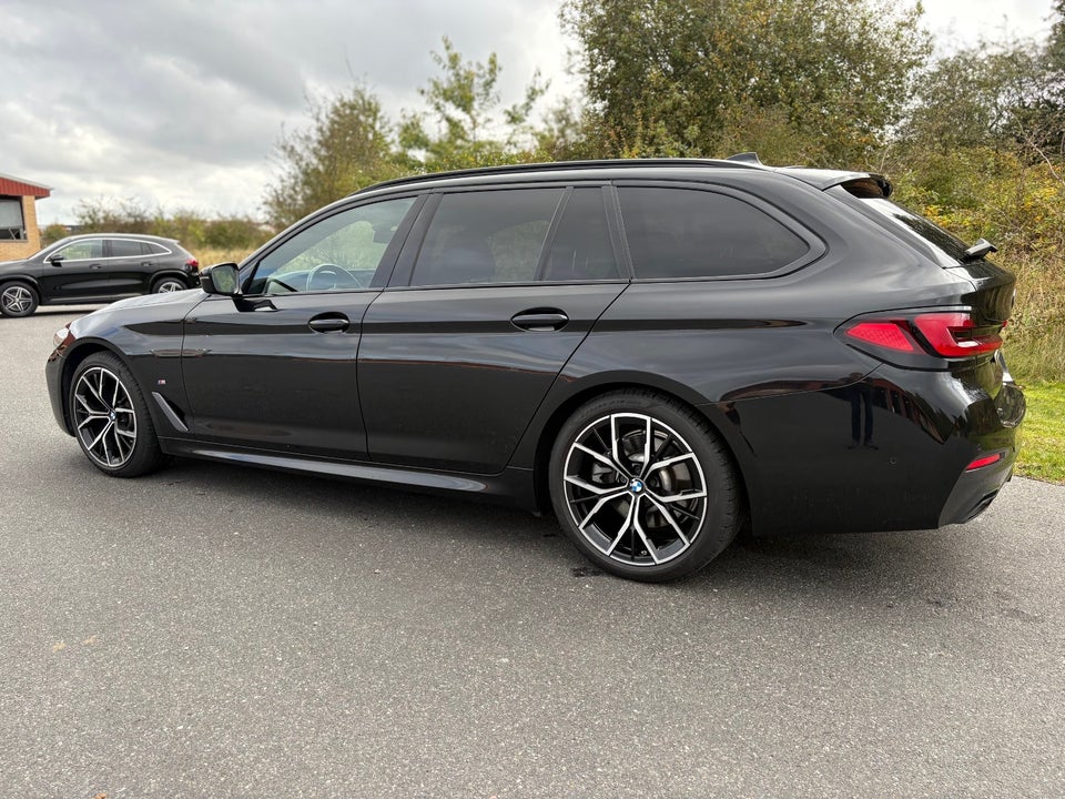 BMW 520d 2,0 Touring M-Sport xDrive aut. 5d