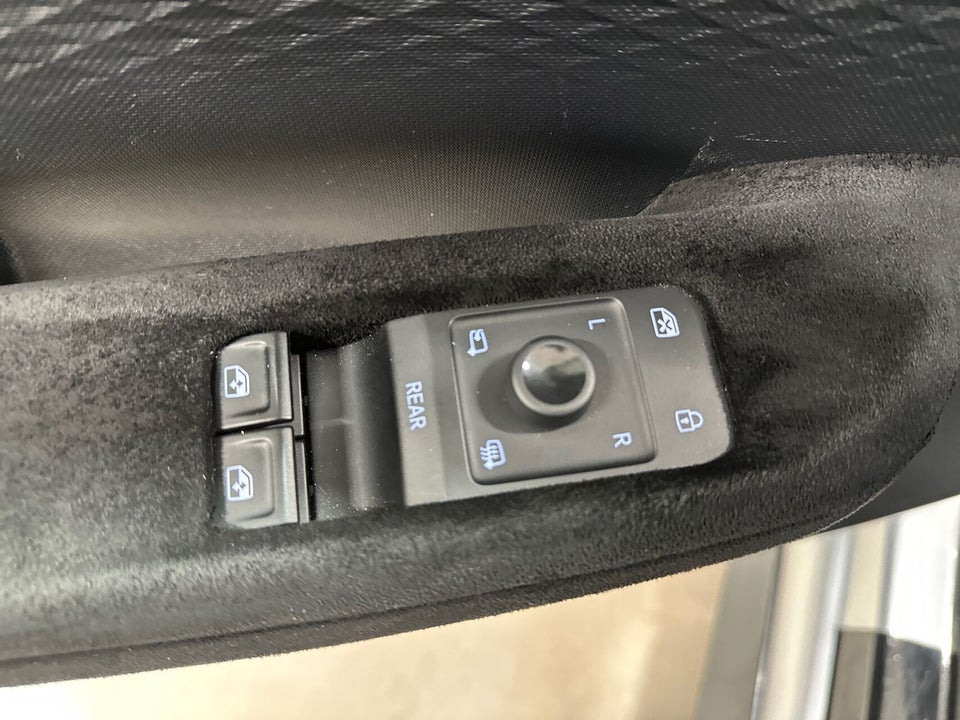 Cupra Born 58 e-Boost 5d