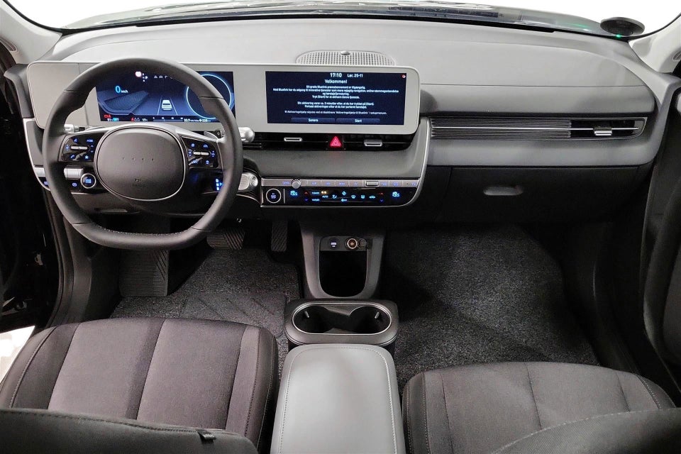 Hyundai Ioniq 5 77 Essential Van 5d