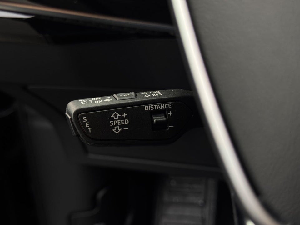 Audi Q8 e-tron 55 S-line Sportback quattro 5d