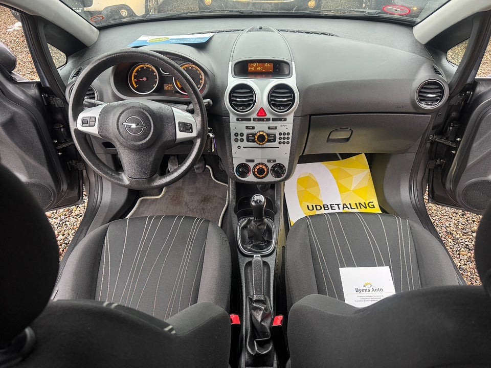 Opel Corsa 1,0 12V Edition 3d