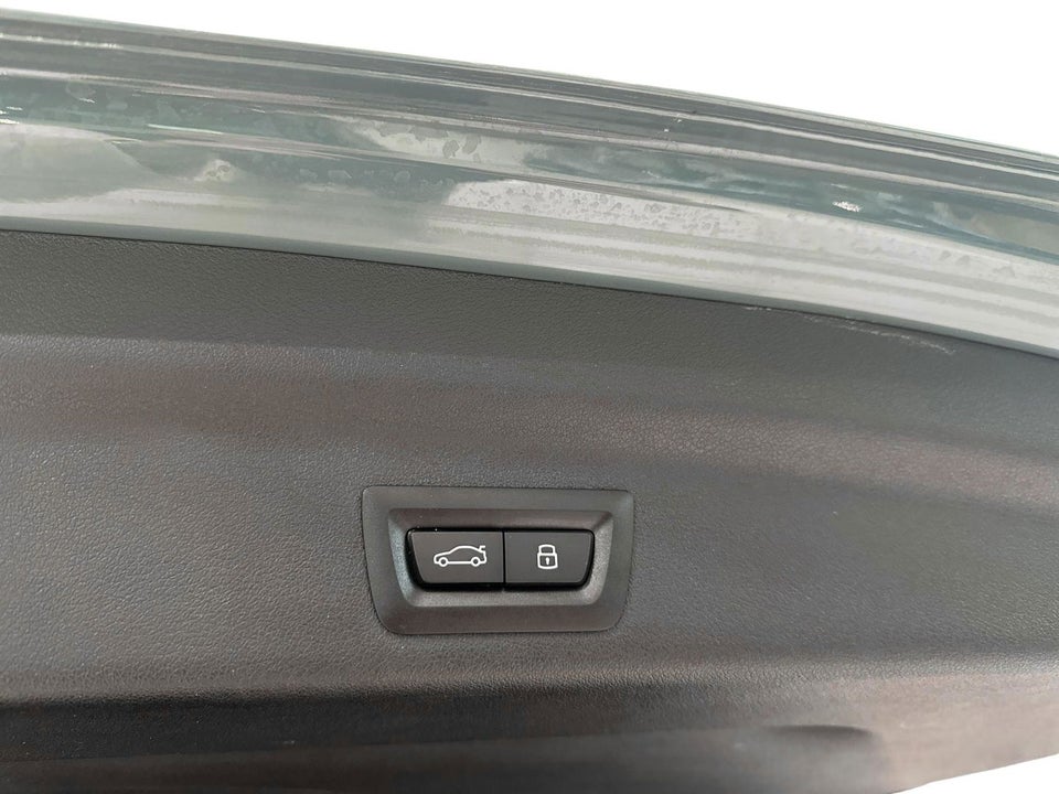 BMW iX1 eDrive20 M-Sport 5d